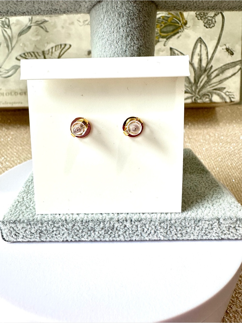Tory Burch Gold Double T Logo Pearl Hoop Earrings - Cream Pearls - Picture 4 of 7
